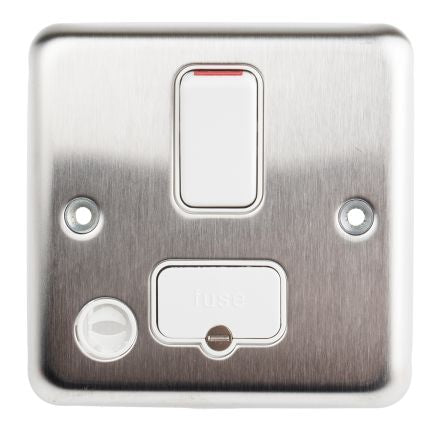 MK Electric 13A 6 Gang Switched Fused Spur IEC 60884-1:2006, SASO 2204:2003, BS 1363 Pt 2:1995, BS 546:1950, NF C61-314,
